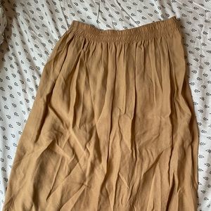 Vintage knee length tan skirt